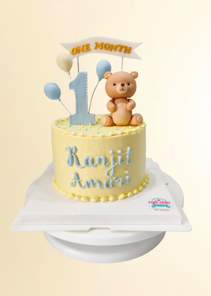 Buttercream Bear Newborn Cake
