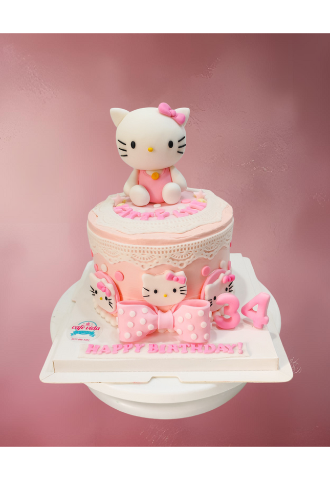 Hello Kitty Cake