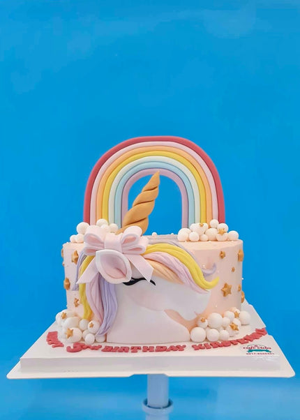 Unicorn Face Cake
